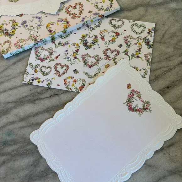 Carol Wilson decorative note card and  envelope portfolio stationary PARTIAL SET - Picture 4 of 7